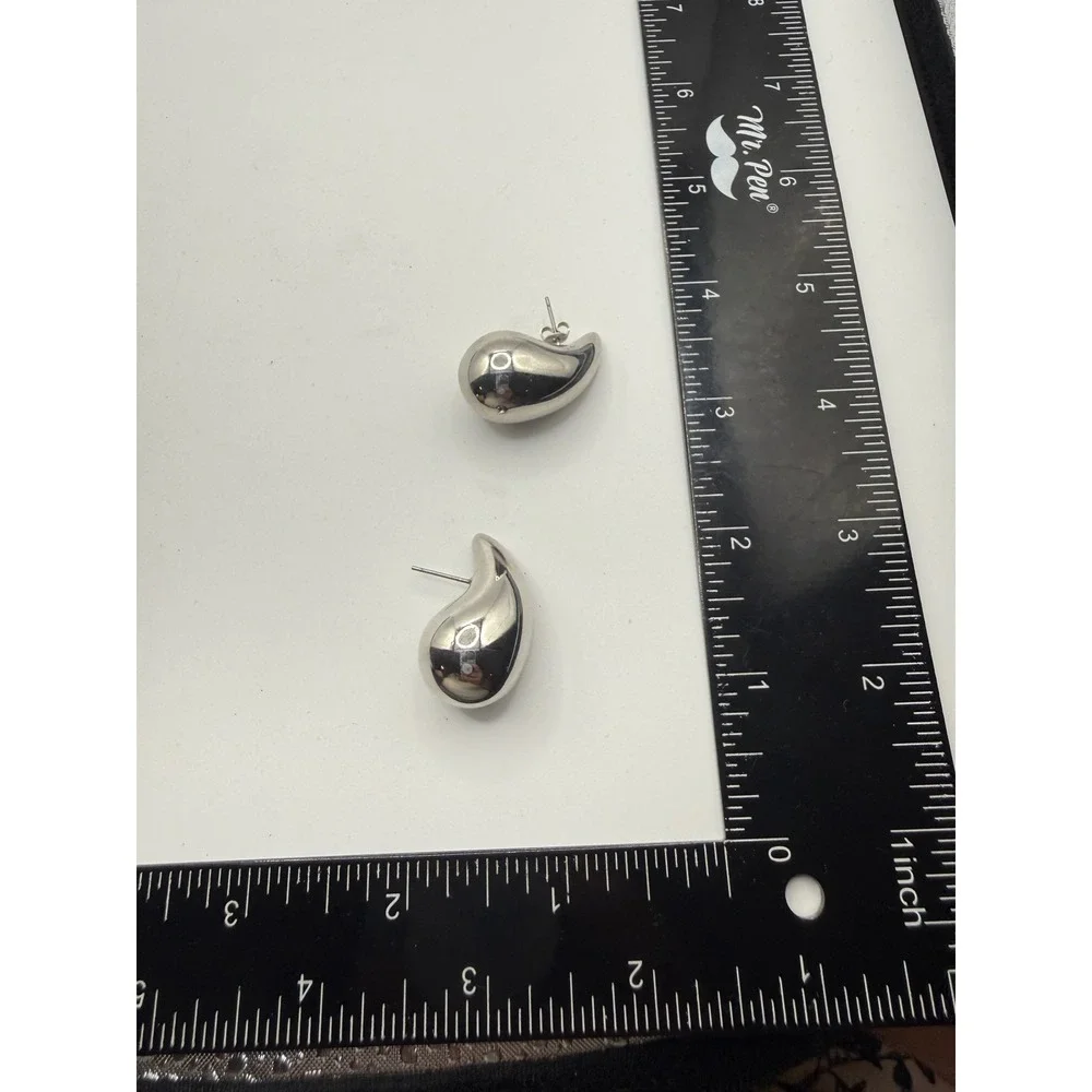 Silver‎ Tone Chunky Teardrop Stud Earrings Sculptural Bold High Polish Statement